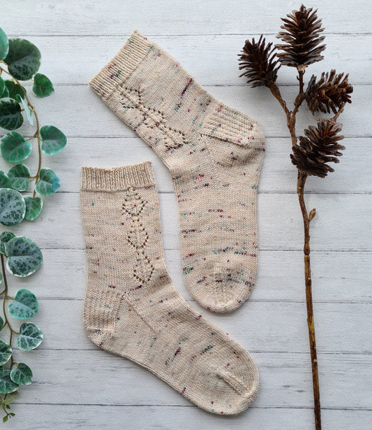 Fir Cone Socks Pattern