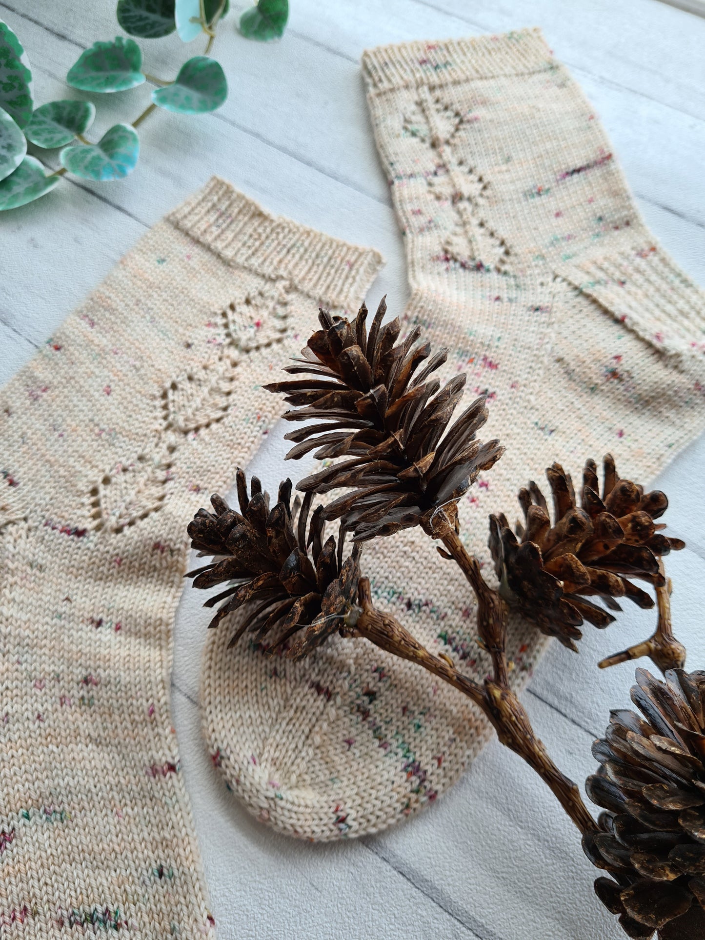 Fir Cone Socks Pattern