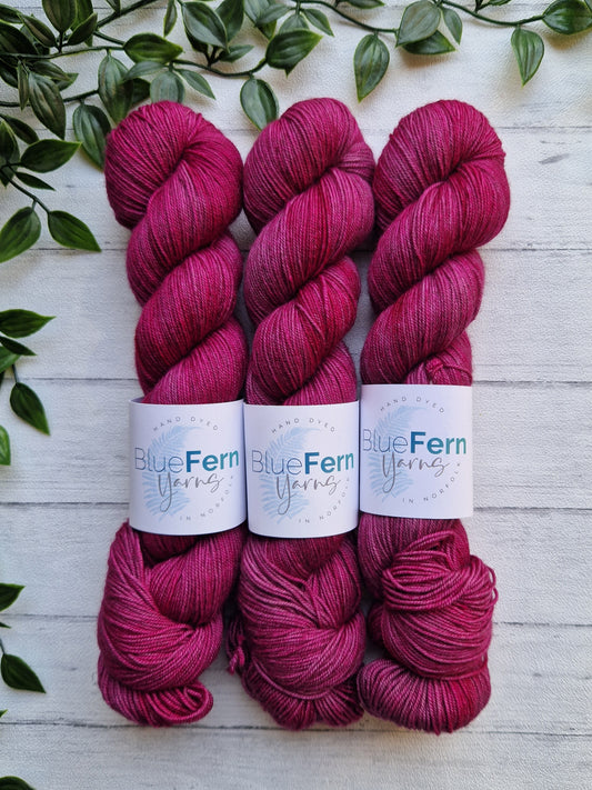 Magenta - Yak 4ply