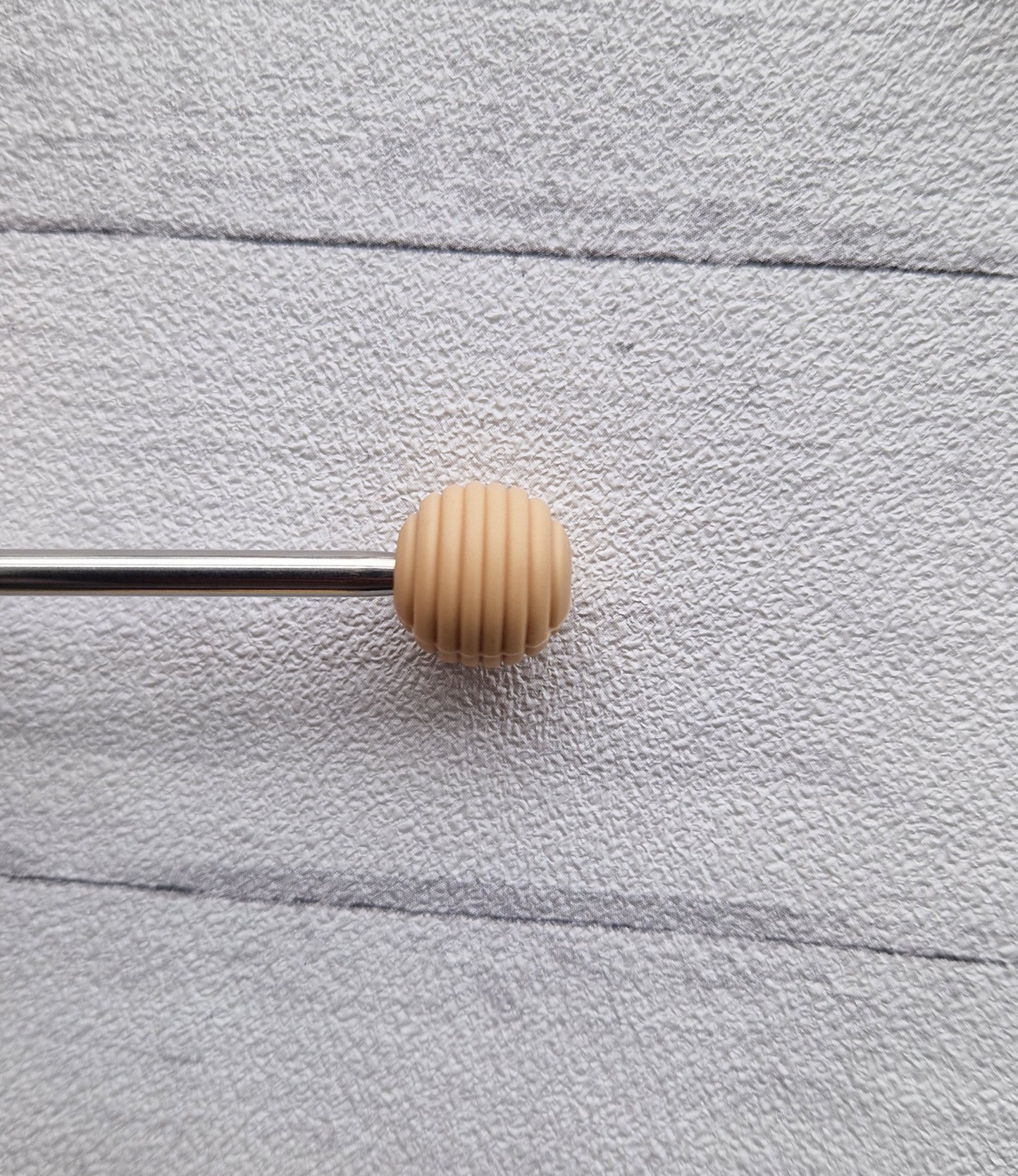 Spiral Ball Needle Stoppers