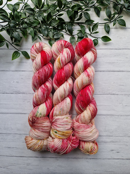 Strawberry Tart - Classic Sock