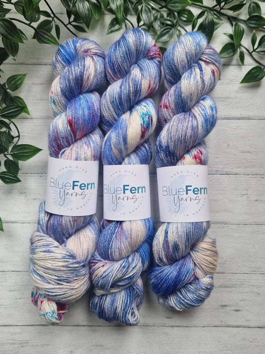 Larkspur - Cosy 4ply