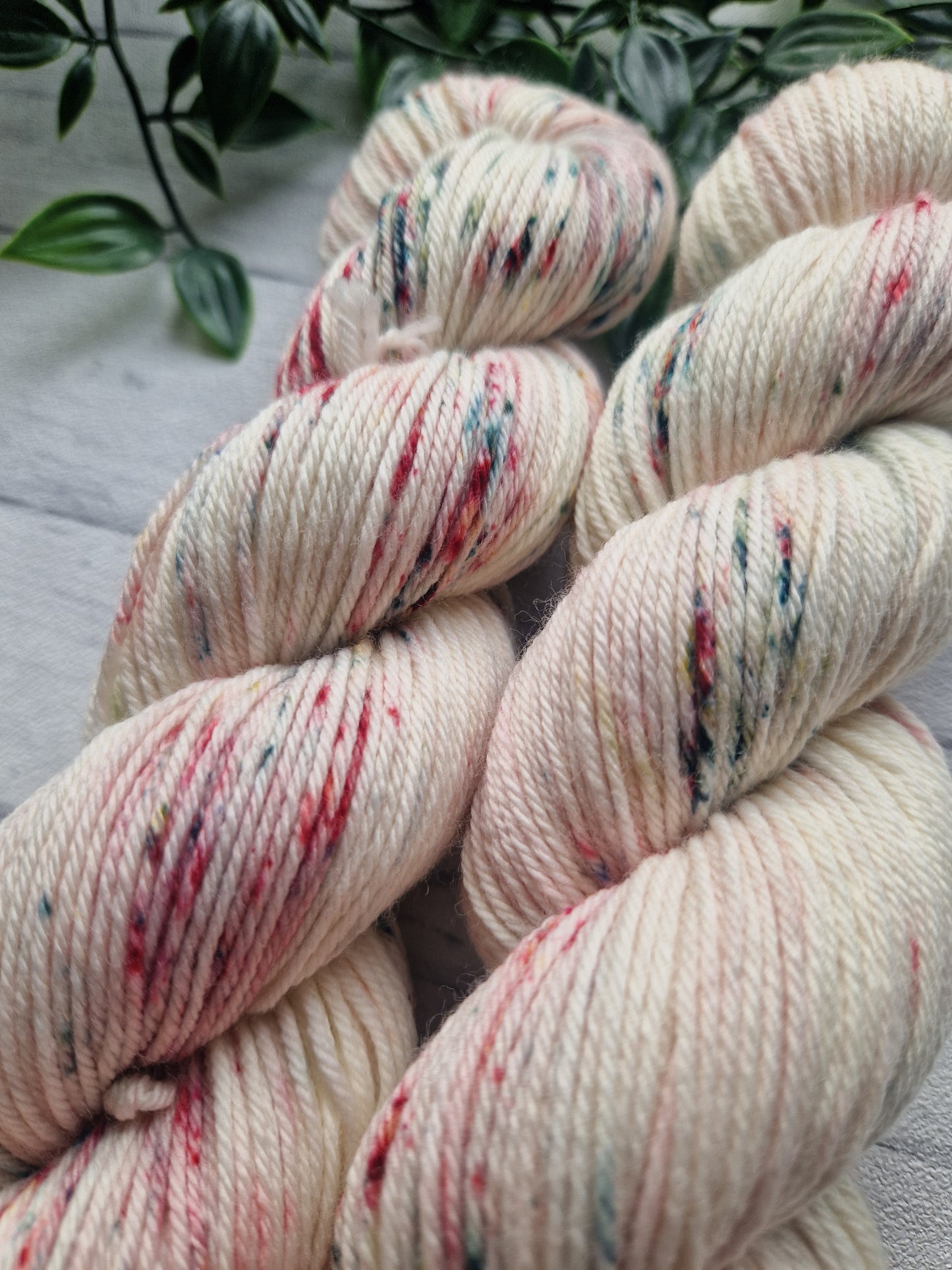 Snow Berries - Classic DK
