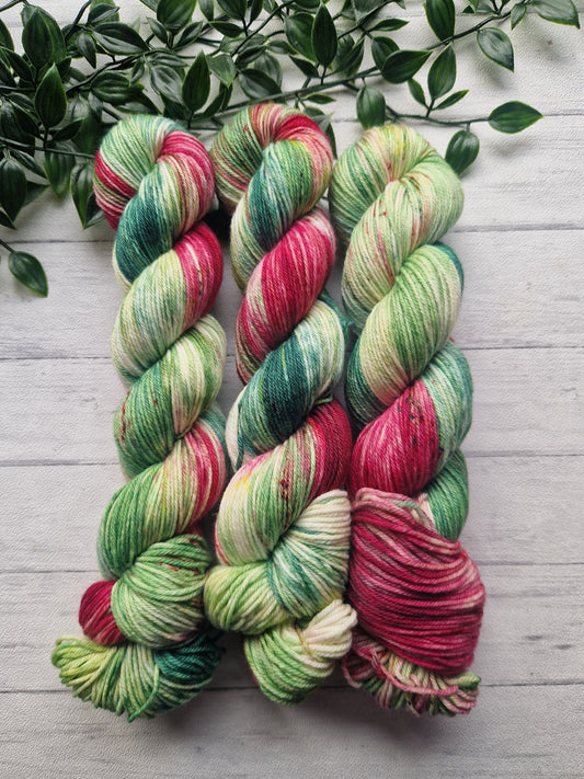 Resting Grinch Face - Classic DK