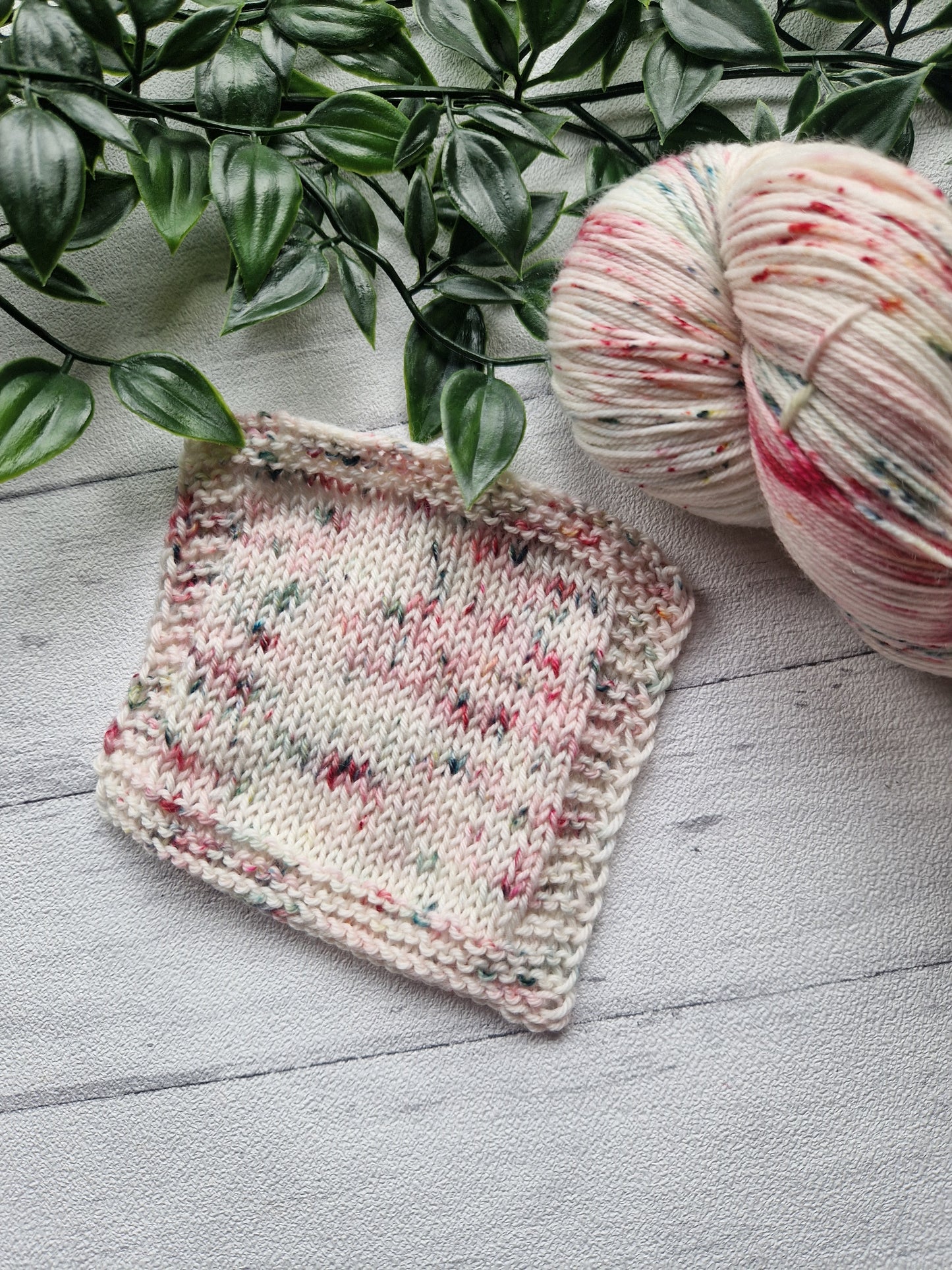 Snow Berries - Classic Sock